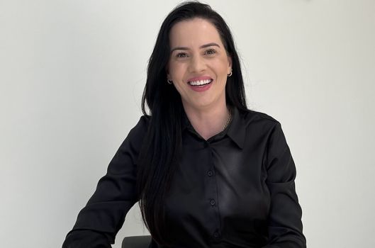 Rafaela Gazziero - Contadora, Especialista em Gesto, Liderana e Empreendedorismo